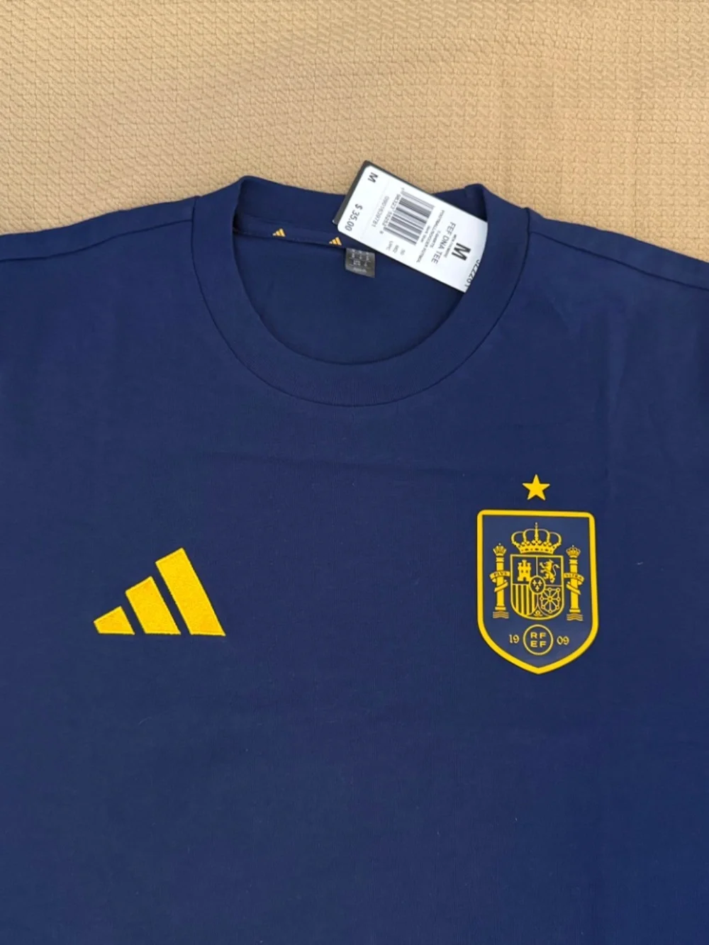 Adidas 2026 World Cup Spain DNA Navy T-Shirt Men's Size M BRAND NEW